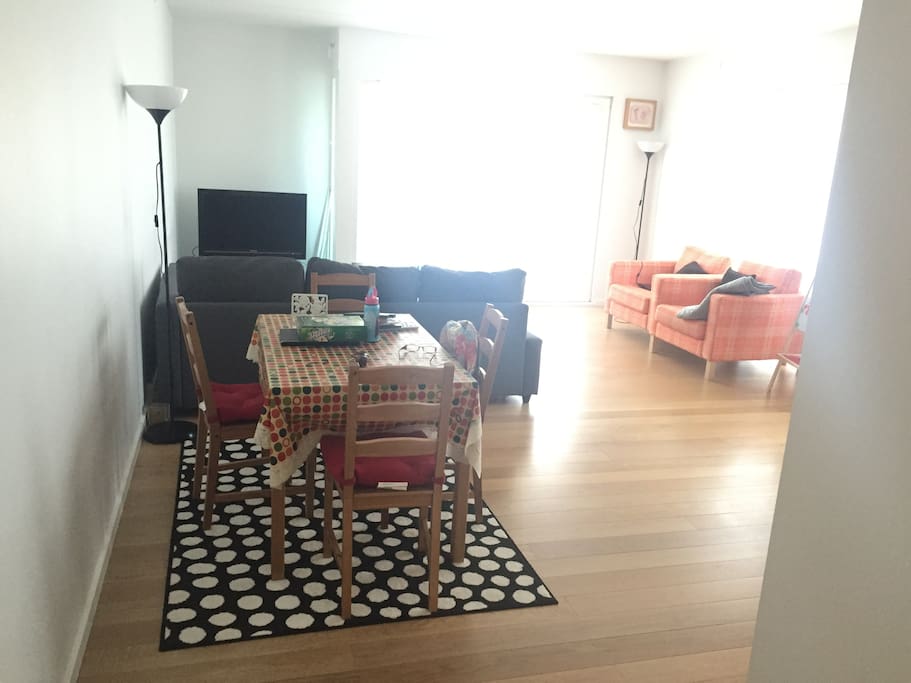 Spacious living room