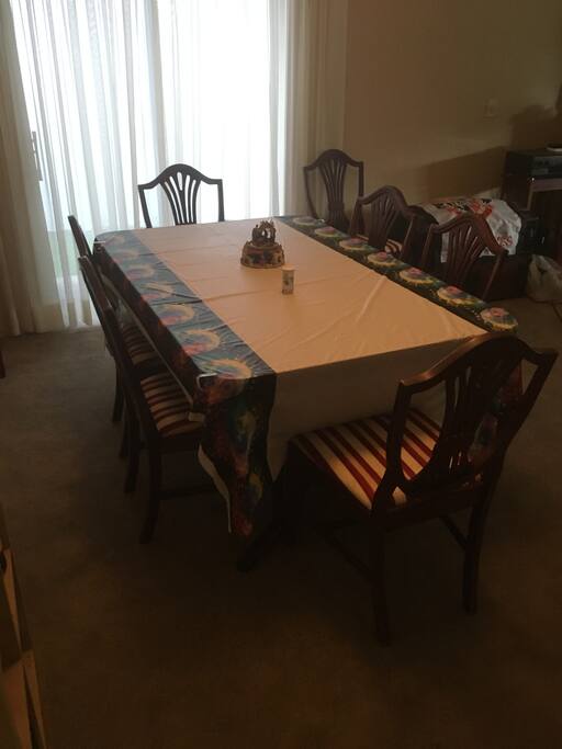 Dining room table