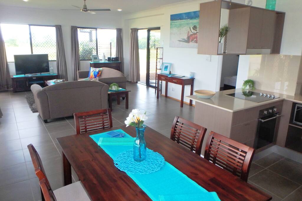 Large Reef Apartment