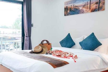 Double Bed Soft Mattress Romantic&Clean