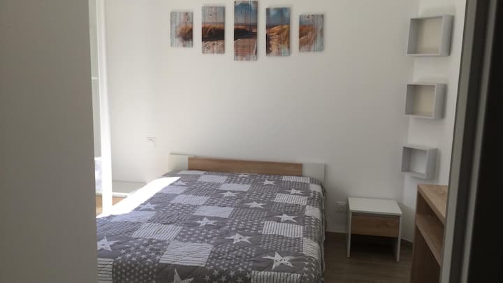 soba s bračnim krevetom