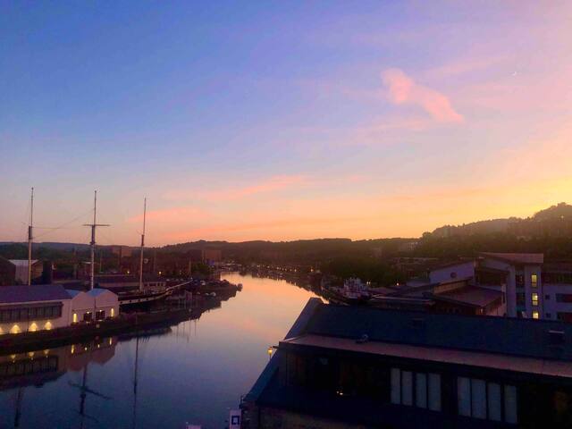 Beautiful waterfront penthouse
