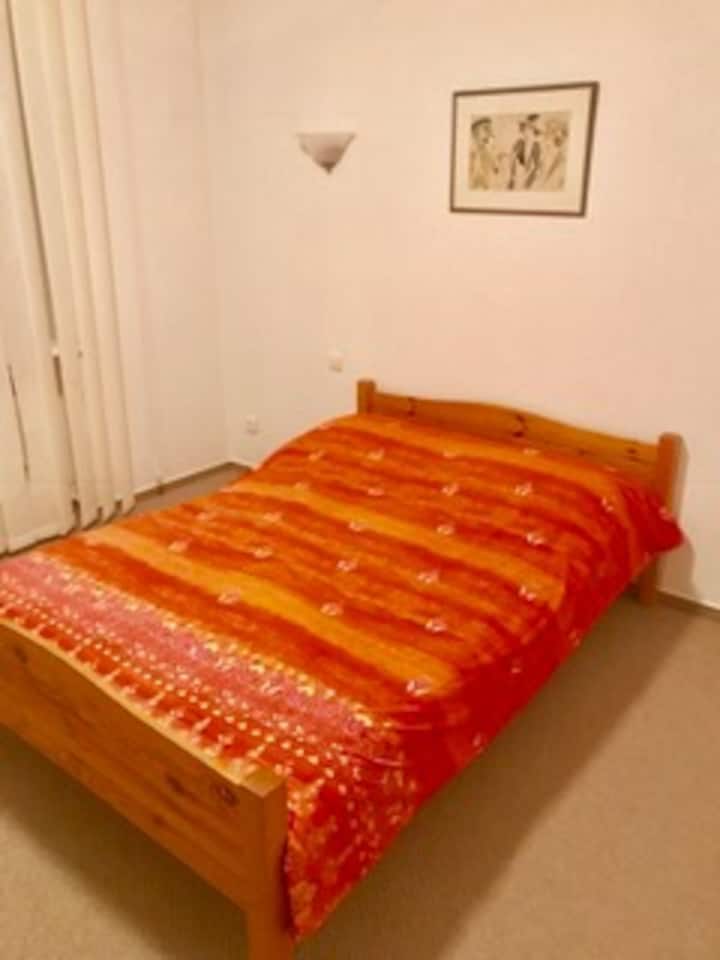 Спалня 1