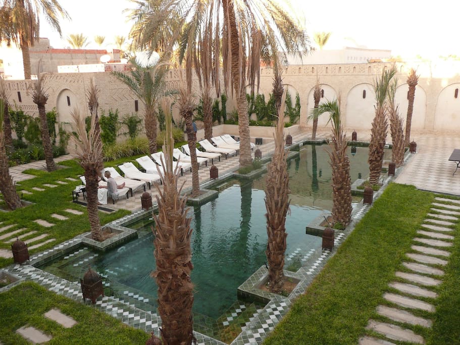 Jardin et piscine