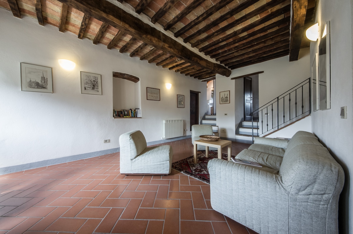 Successful Airbnb property: A HOUSE WITH A PANORAMIC VIEW OF MEDIAEVAL TOWN in Roccastrada