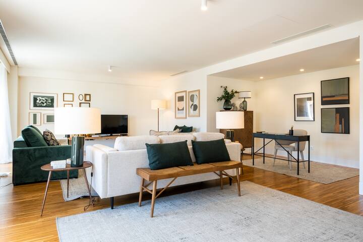 Green Modern & Stylish Suites TerraceTomas Ribeiro gallery image 2