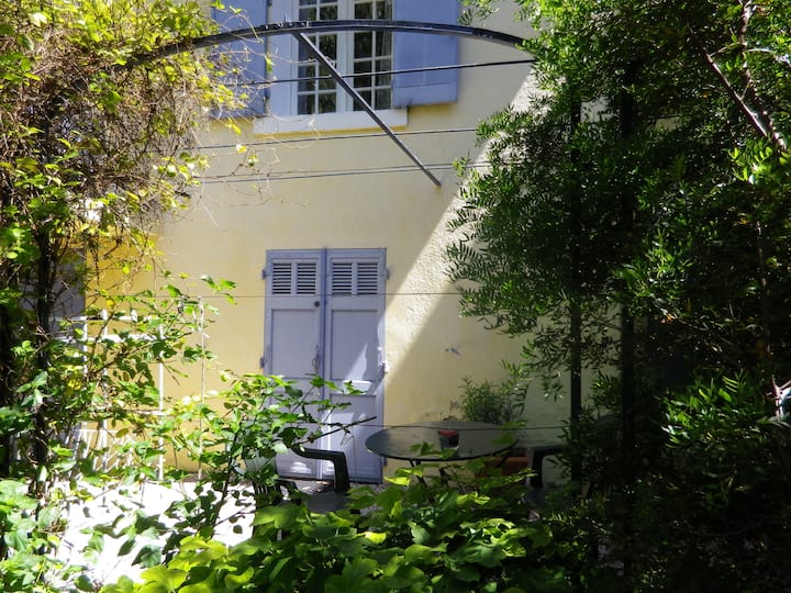 Grand Studio Avec Jardin - La Valette-du-Var