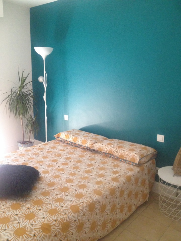 Chumba cha kulala 2 kitanda-140