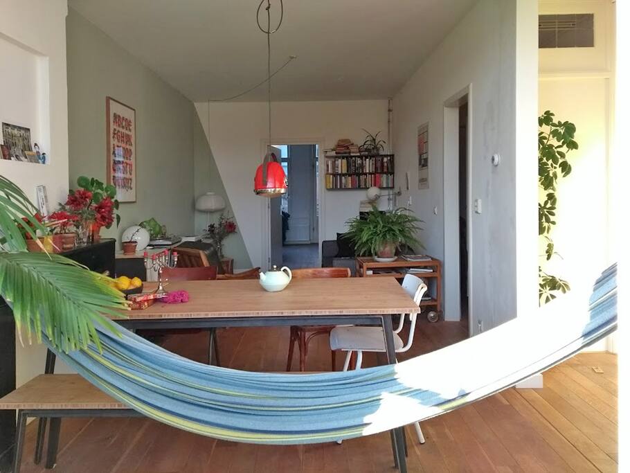 Relaxed hammock