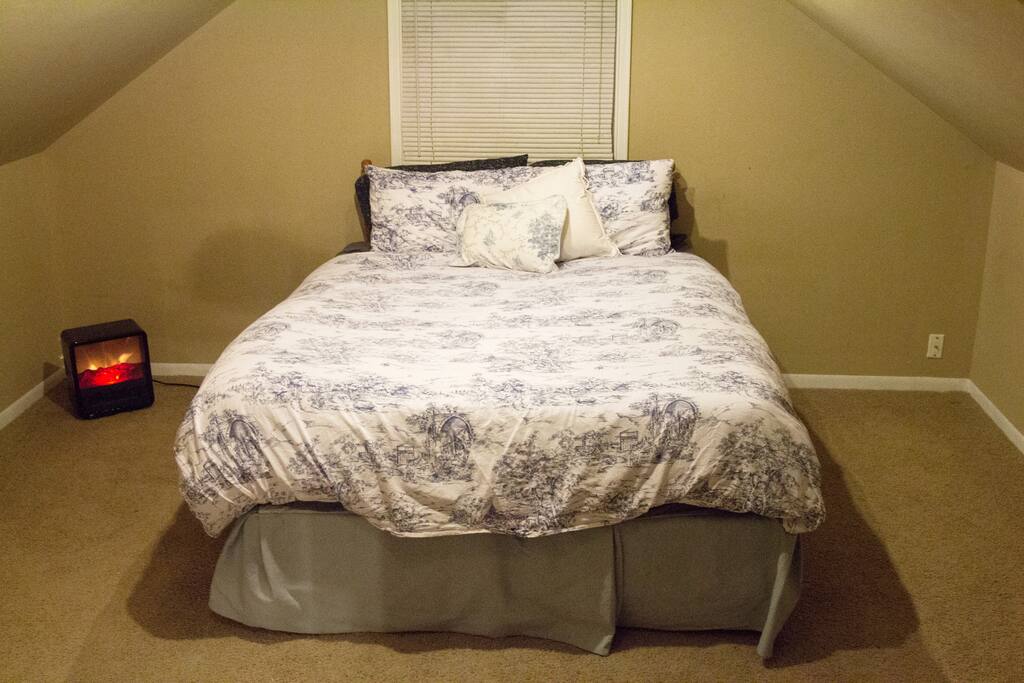 Cozy Upstairs Bedroom #3