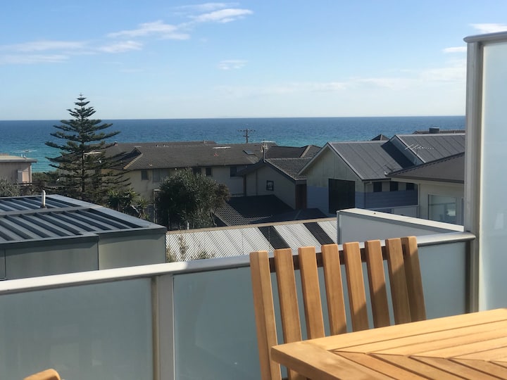 Bonbeach Unit near the beach, Seaford & Aspendale Apartments for Rent