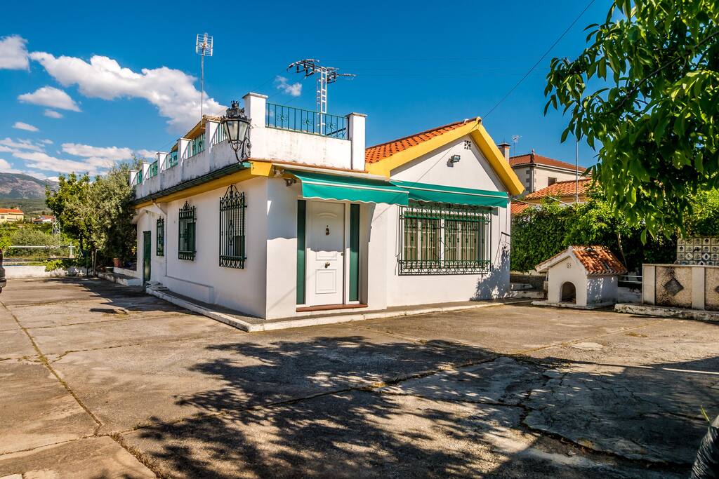 Entrada de la casa/Entrance of the house.