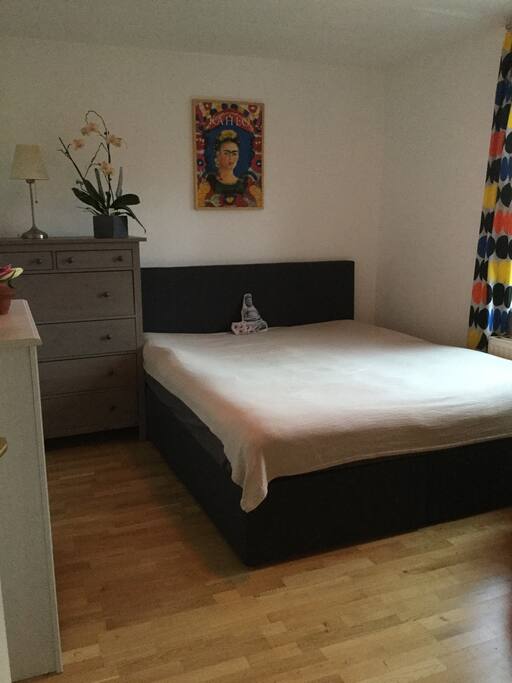 Dein Schlafzimmer!