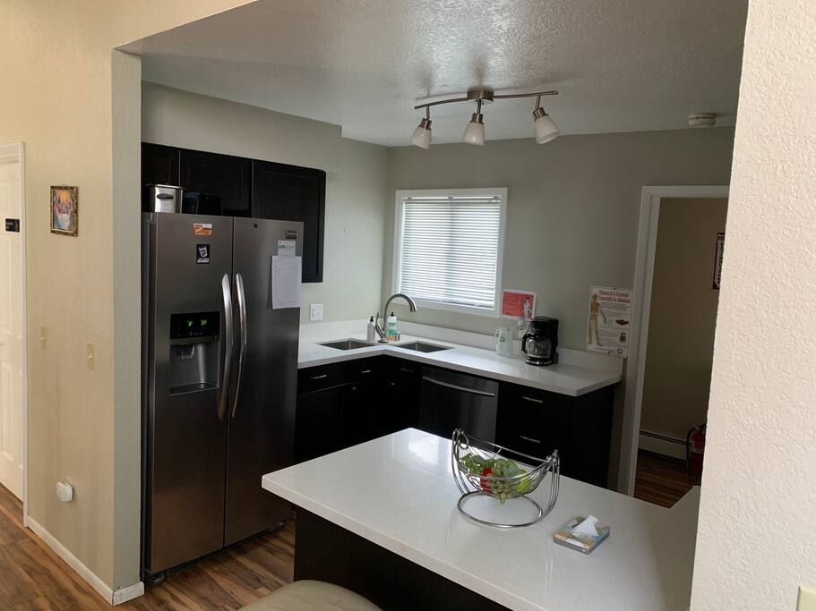 Lucky Landing Room 1 Houses For Rent In Anchorage