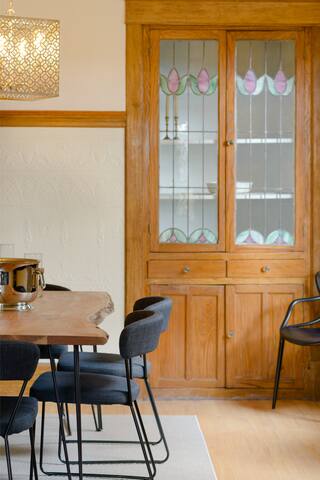 Luxury Historic Montreal 3 Bdrm w/Deck. # 296183 gallery image 5