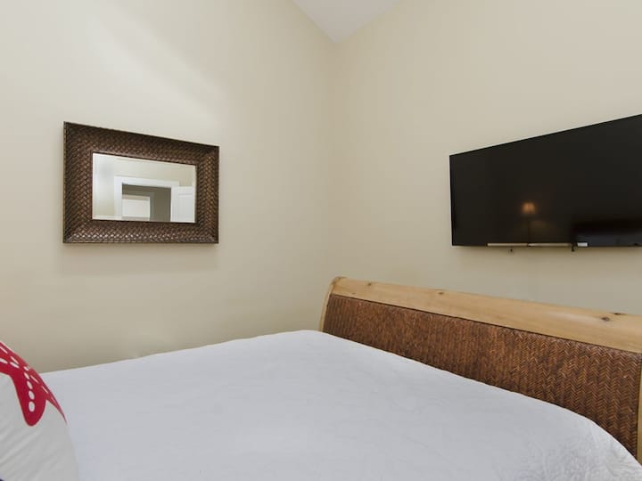 #3 dormitorios con cama tamaño queen.