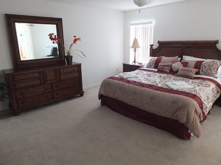 master suite with King Size bed