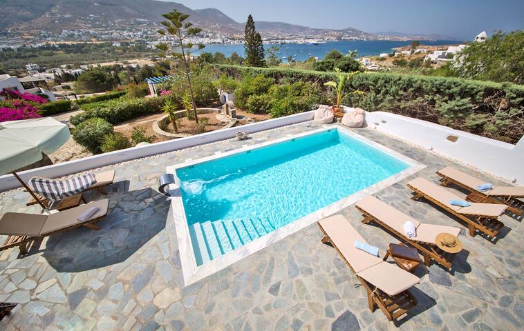 Villa Deep Blue with private pool in Parikia gallery image 2