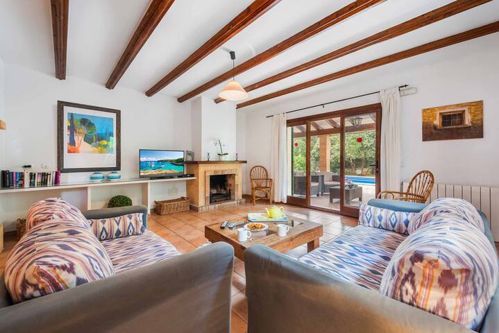 Vacation Homes Condo Rentals Airbnb