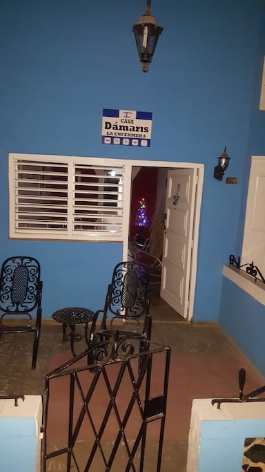 Frente de la casa