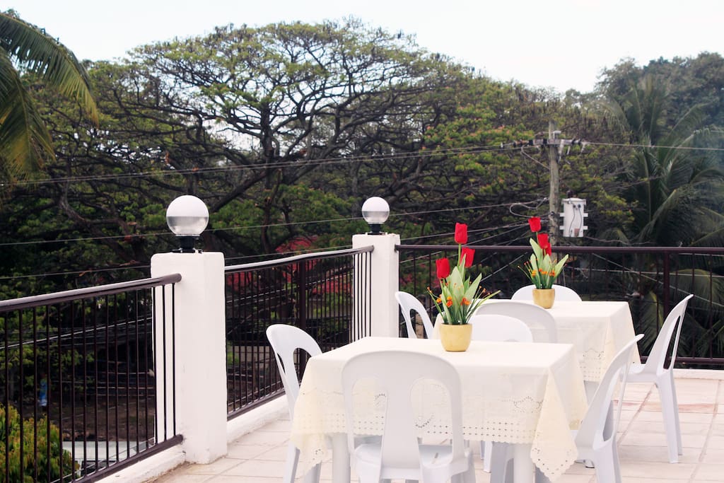 Roof Top Dining Area