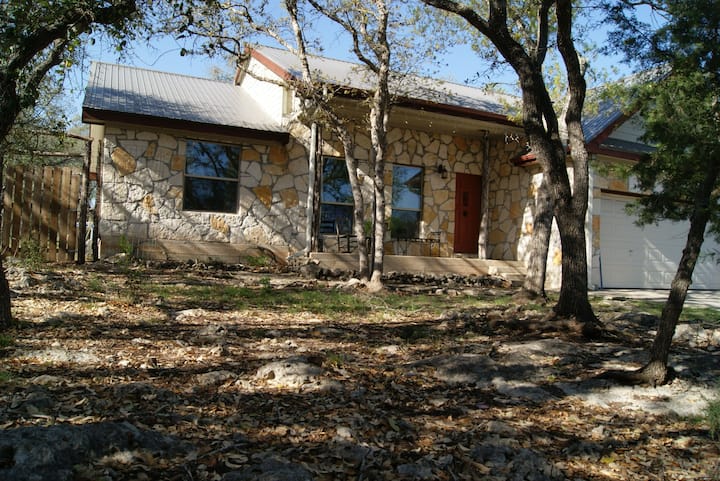 Easy Living. Furnished House In Wimberley. - Wimberley, TX
