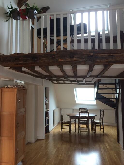 mezzanine above dining room