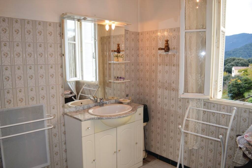 SALLE DE BAINS