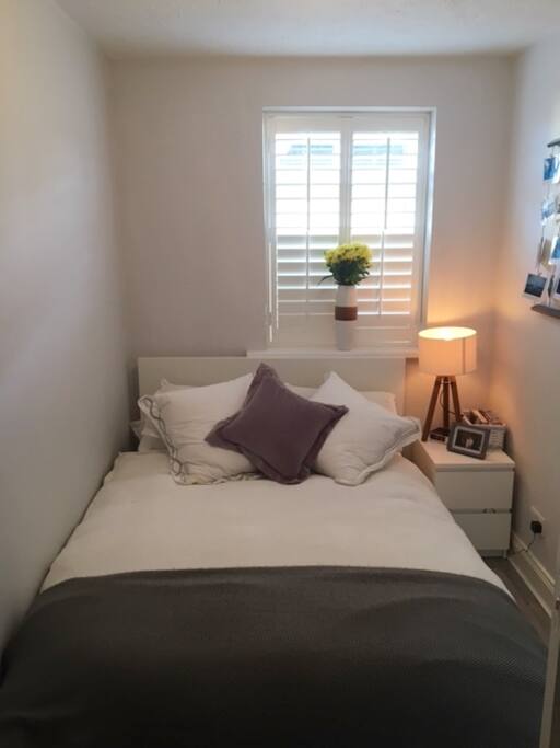 Cosy, comfy bedroom