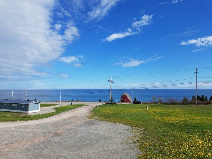 Le 125 chambre Alpha SainteThérèsedeGaspé, Canada Airbnb Airbnb