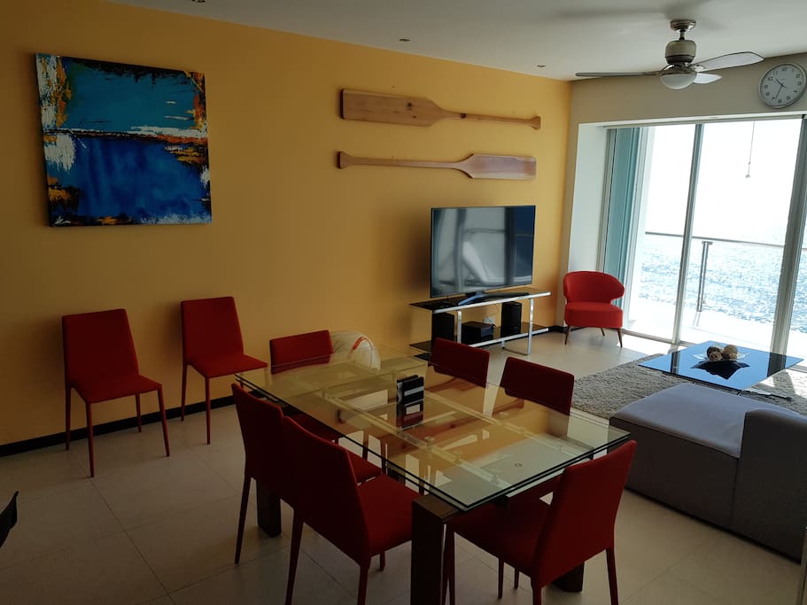 Comedor / Dining room