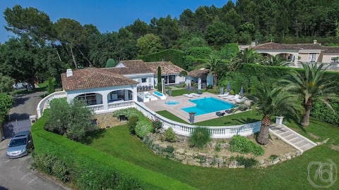 Cannes- Luxurious 8 bed Villa - 10 min to sea