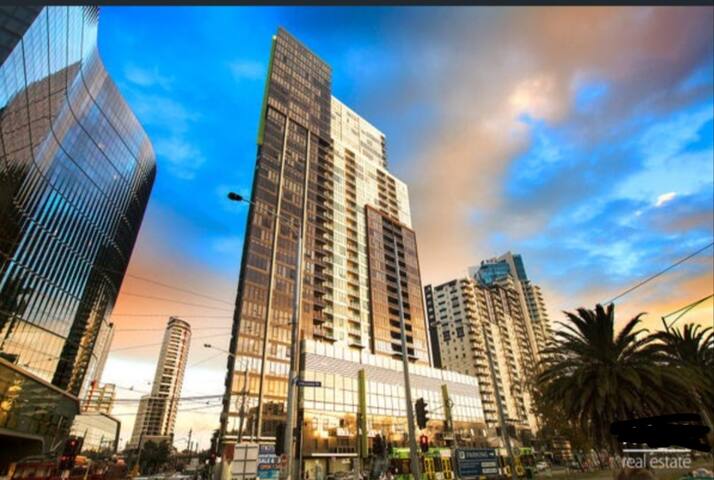 Jade Resorts Luxury 3 bedroom Sub Penthouse gallery image 3