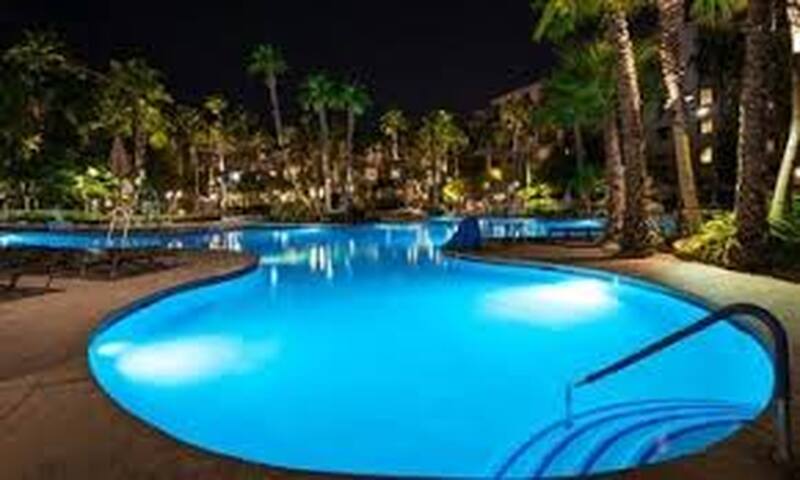 Tahiti Village On Las Vegas Strip! gallery image 4