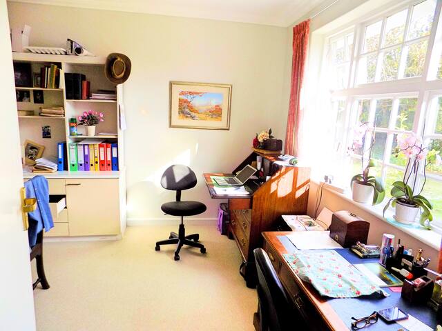 “Vrede” ( Means Total Peace) gallery image 5