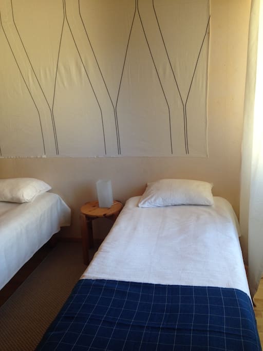 Makuuhuone 1. Bedroom 1.