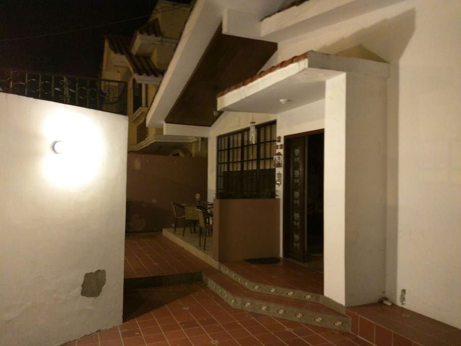 El patio de la casa