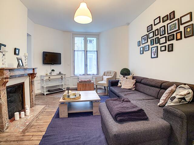 Centre Ville Proche Cathédrale - 4 couchages