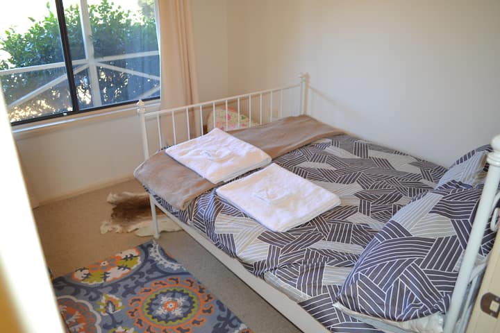 საძინებელი 2