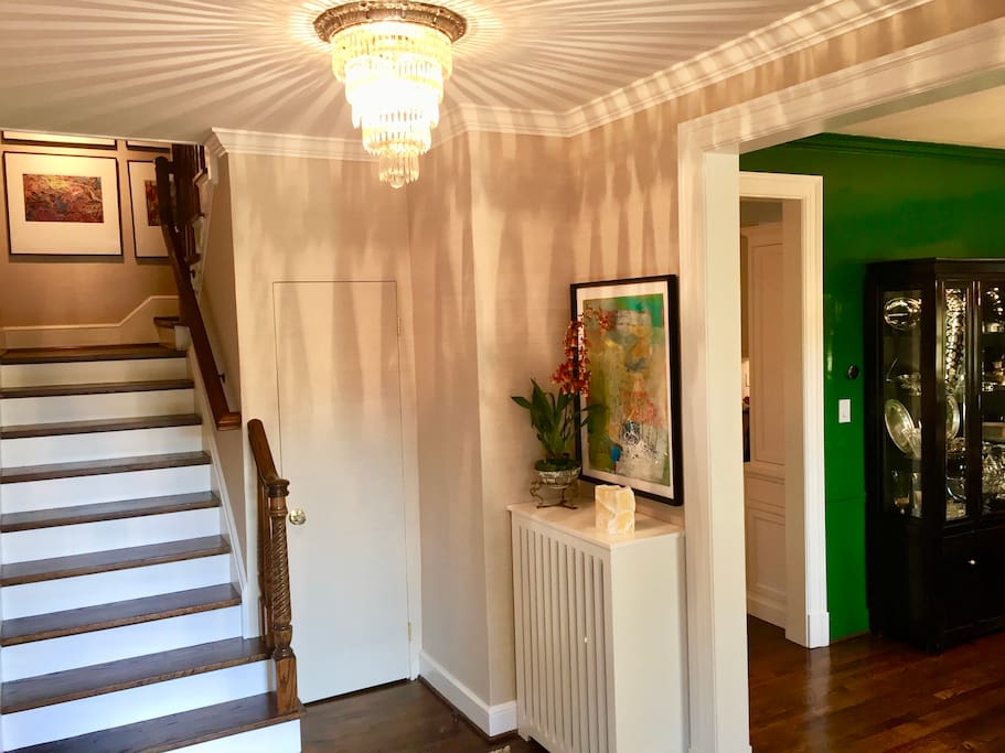 1st floor entrance hallway