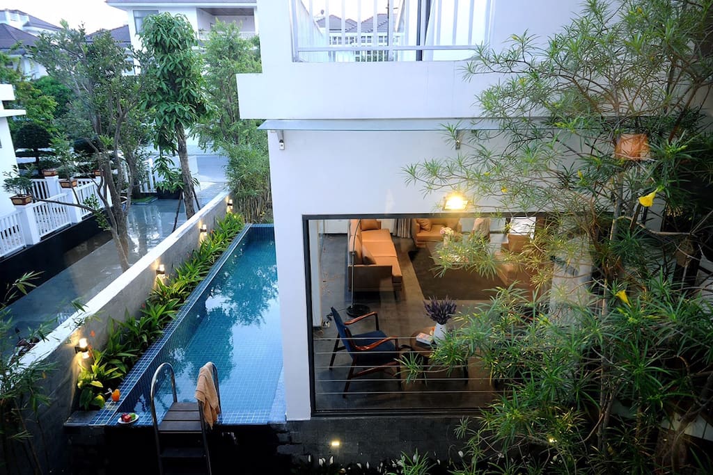 hinh-anh-villa-da-nang-cho-thue-gia-re-be-boi