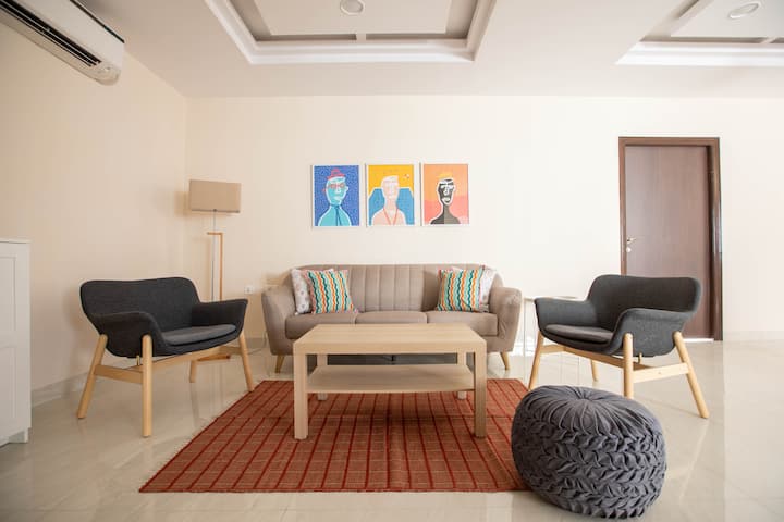 Pop Haus - Spacious 3bhk Near Banjara Hills - Hyderabad