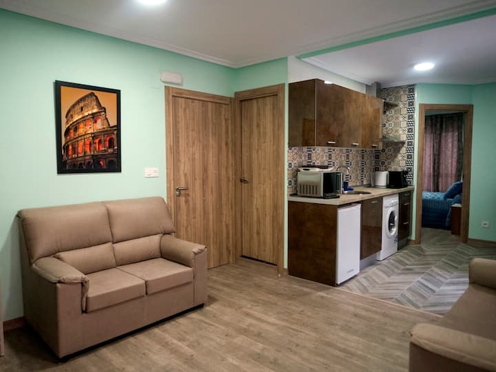 CENTRALLY LOCATED AND QUIET APARTMENT Apartments for Rent in León