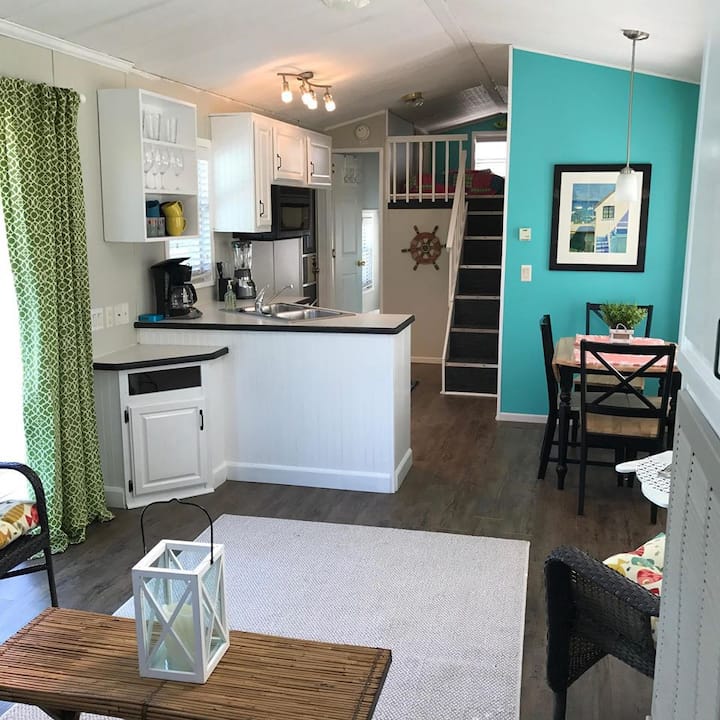 Middle Bass Island Vacation Rentals & Homes PutinBay Township, OH