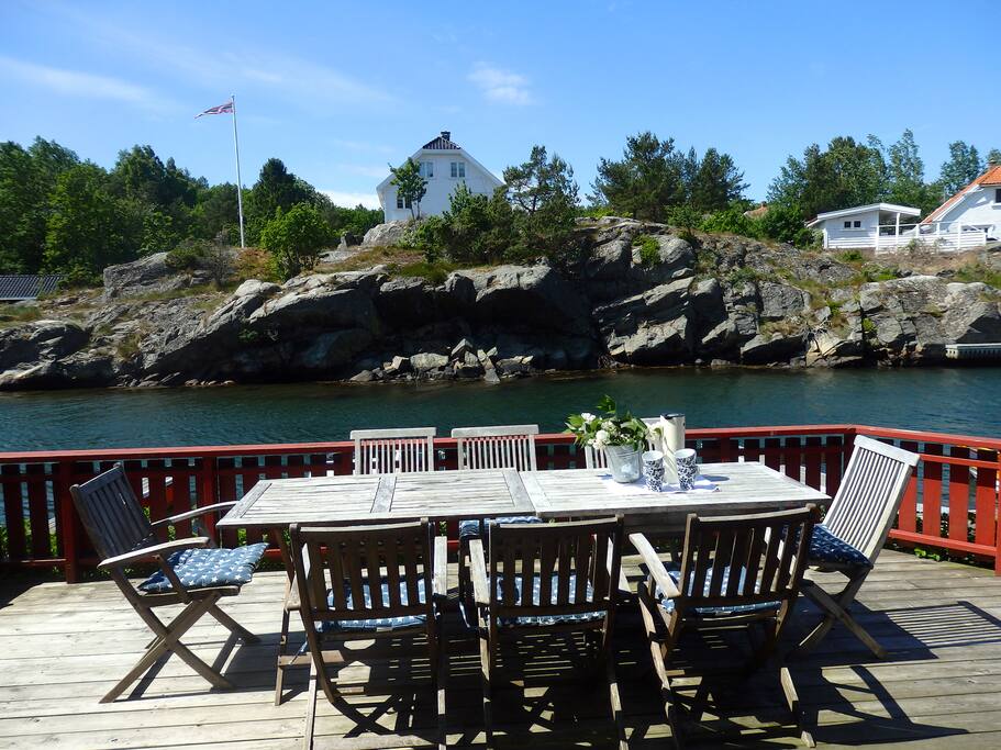 Terrasse i front