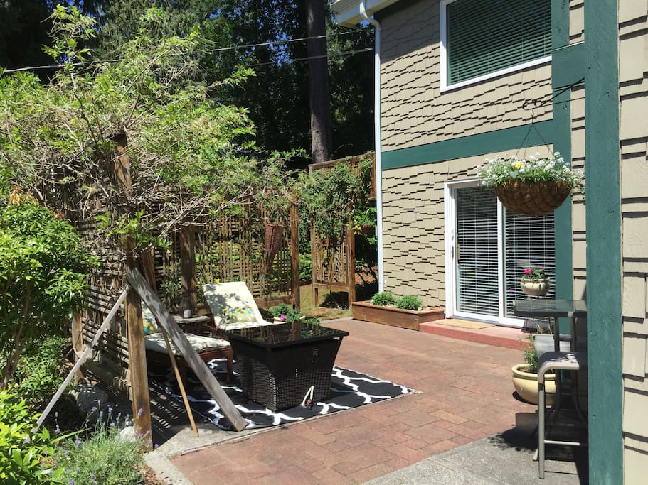 Entrance and private patio