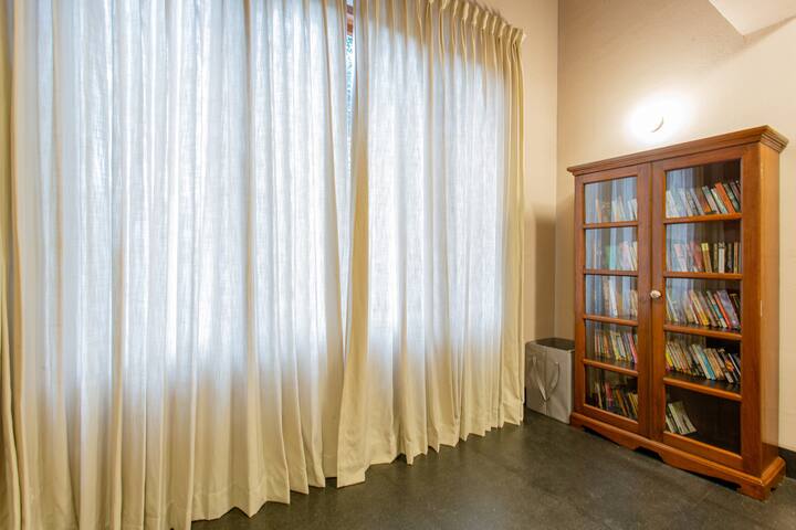 Living room 2 image 1