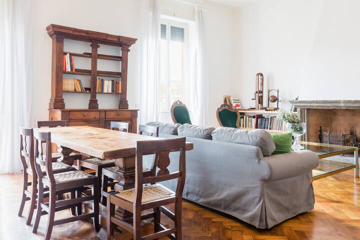 Elegante attico con terrazzo vicino al Vaticano gallery image 3