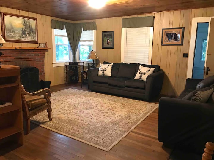 Lake Osceola Cottage-5 Min From Dt Hendersonville - Hendersonville, NC