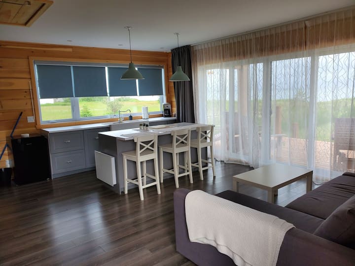 Chic Shack Chalets for Rent in GrandeRivièreOuest, Québec, Canada